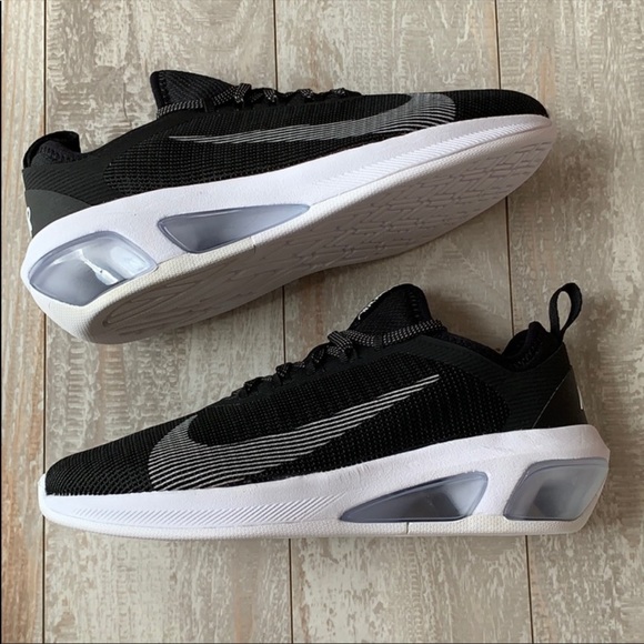 NWT Nike Air Max Fly Black - Picture 8 of 8